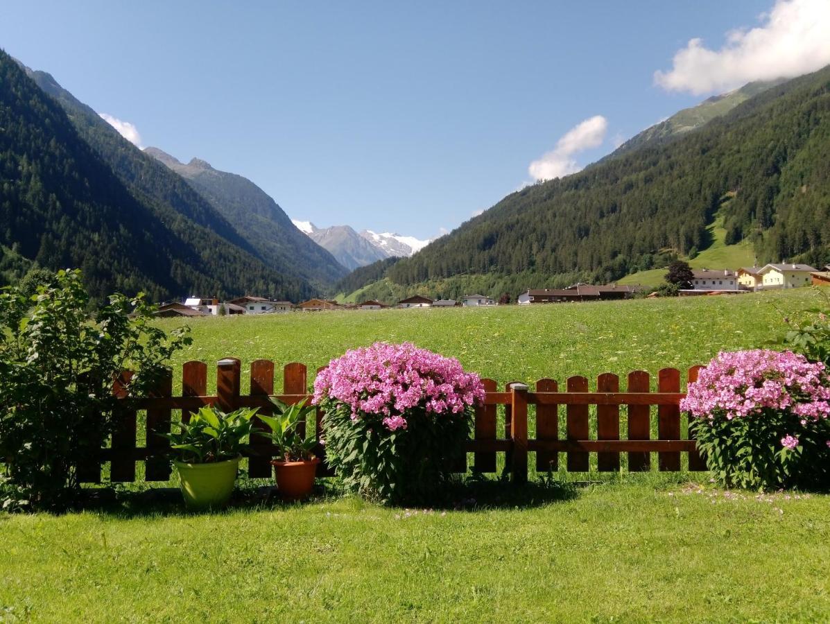 Landhaus Mueller Neustift im Stubaital Buitenkant foto